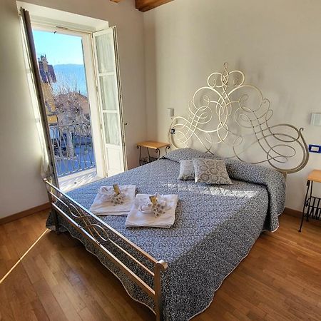 Balconi San Giorgio Bed and Breakfast Βαρένα Εξωτερικό φωτογραφία